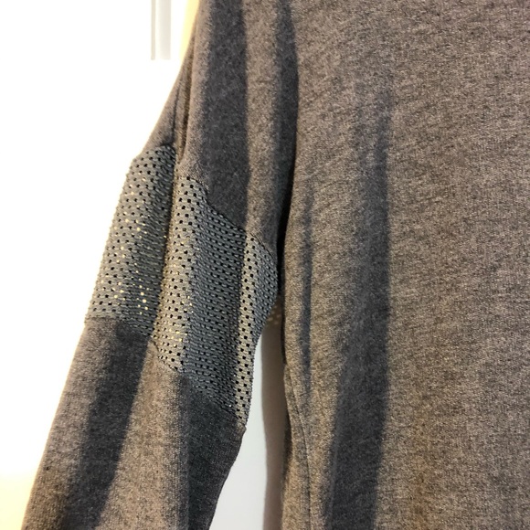 Gray sport sweater with mesh on the arms - Picture 2 of 4